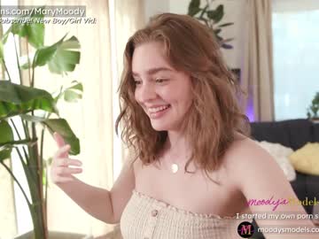 webcam girl marymoody capture image #1519433