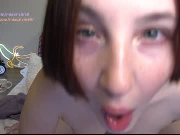 webcam girl miacalvin69 capture image #1000767