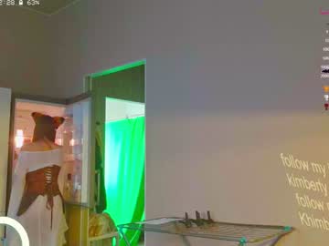 webcam girl queenafina capture image #1790506