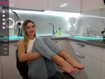 webcam girl lovely__alisa capture image #2872729