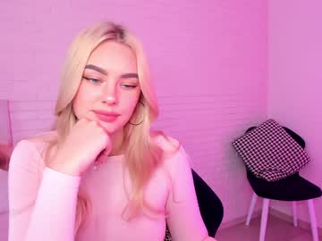 webcam girl 8a8y_nura capture image #1542864
