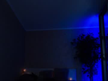 webcam girl shy_hott1e capture image #179401