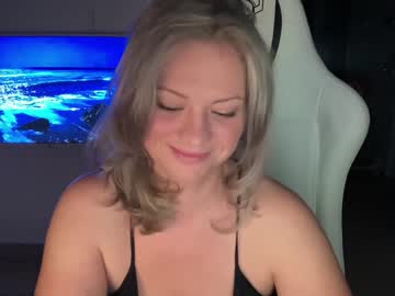 webcam girl kiradivine capture image #2451745