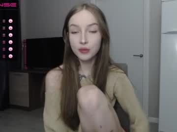 webcam girl cringecringecringe capture image #1067663
