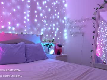 webcam girl ezra capture image #2028693