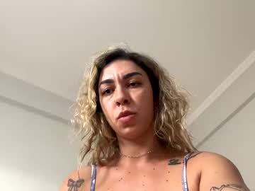 webcam girl sophieestrong capture image #4078782