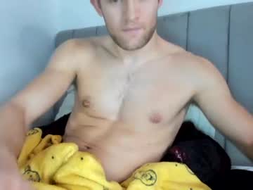webcam man x_sandycheeks capture image #3437570