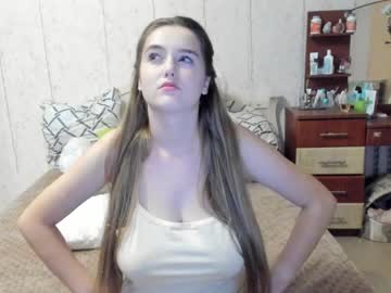 webcam girl emmika_ capture image #2651511