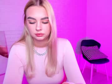 webcam girl 8a8y_nura capture image #1127608