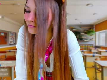webcam girl queenafina capture image #1776718