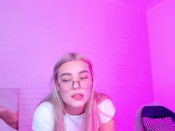 webcam girl 8a8y_nura capture image #1363574
