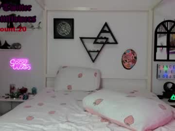 webcam girl violetttflowers capture image #994965