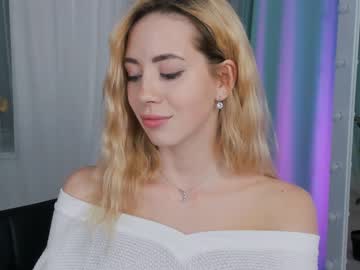 webcam girl emmi_rosee capture image #1459906