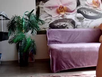 webcam girl jennycutey capture image #2663305