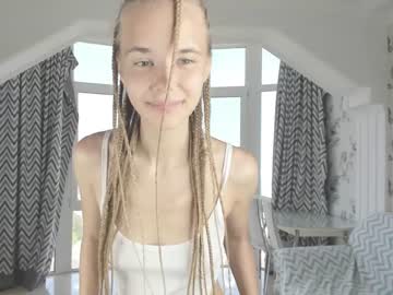 webcam girl infinite_reality capture image #1974121