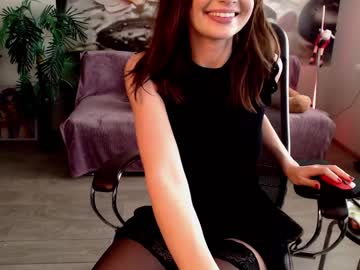 webcam girl jennycutey capture image #1672129