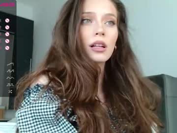 webcam girl isia_slay capture image #1953389