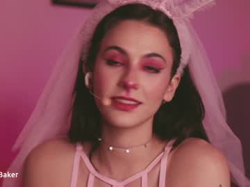 webcam girl gia_baker capture image #1591338