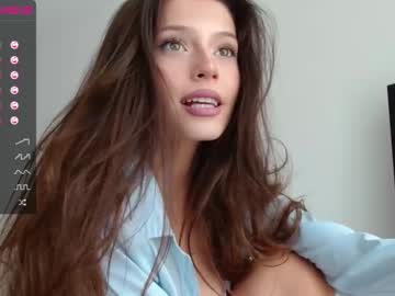 webcam girl isia_slay capture image #1500847