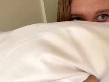 webcam girl phoenix_songbird808 capture image #4046186
