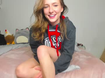 webcam girl innocentprovenguilty capture image #1003402