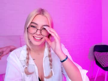 webcam girl 8a8y_nura capture image #1435249