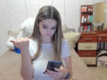 webcam girl emmika_ capture image #2770491