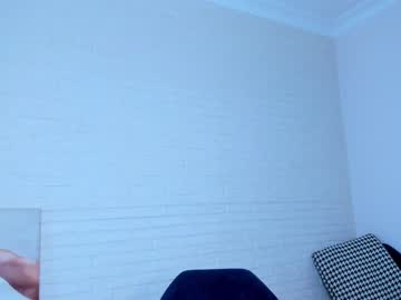 webcam girl 8a8y_nura capture image #1643629