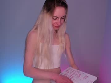 webcam girl girl_i_am capture image #3733663