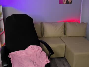 webcam girl princesss_mia capture image #1735358