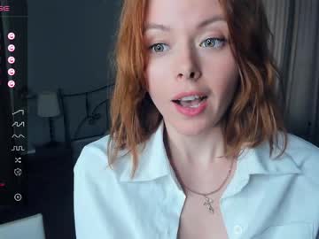 webcam girl xboni_in_white capture image #3963116