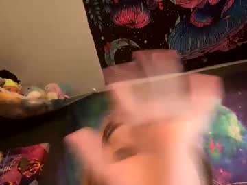 webcam girl lovelykenzie1123 capture image #3840626