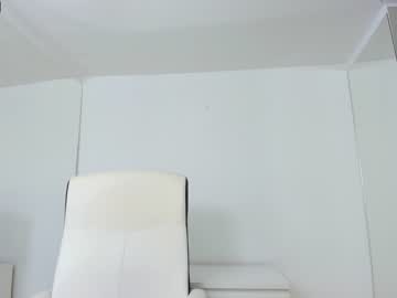 webcam girl ingridblondy94 capture image #2713987