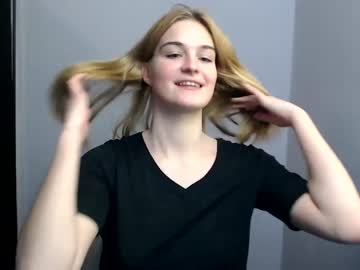 webcam girl tara_mony capture image #1652869