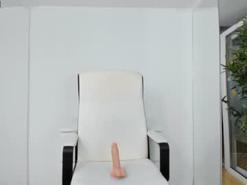 webcam girl ingridblondy94 capture image #2145933