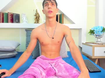 webcam man asher_leee capture image #1174613