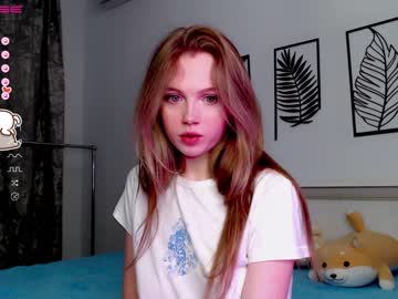 webcam girl small_blondee capture image #3324463