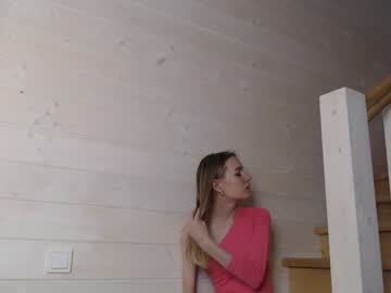 webcam girl princess__aurora capture image #3671055