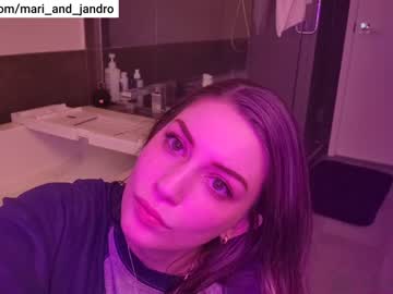 webcam girl mari_and_jandro capture image #1565222