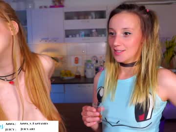 webcam girl juicyandthepussyblvd capture image #1887201