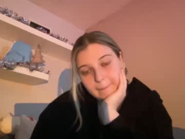 webcam girl emadams capture image #683171