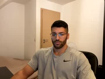 webcam man rogan1604 capture image #812417