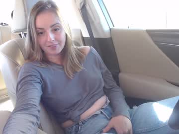 webcam girl juicy_peach88 capture image #2828843