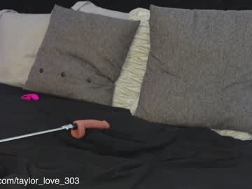 webcam girl taylor_love_303 capture image #2055739