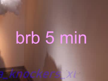 webcam girl ella_knockers_xl capture image #2564124