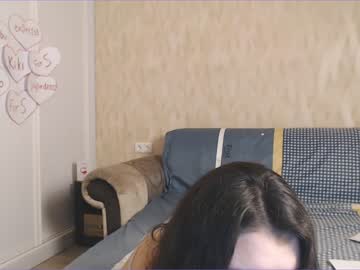 webcam girl kikicola capture image #1135829