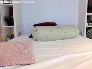 webcam girl mis_eva capture image #2791550