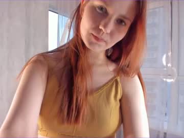 webcam girl emiliaozols capture image #3940629