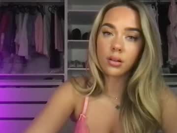 webcam girl greyskyex capture image #4040527