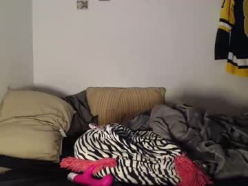 webcam girl petitegirluvsdick capture image #3265038